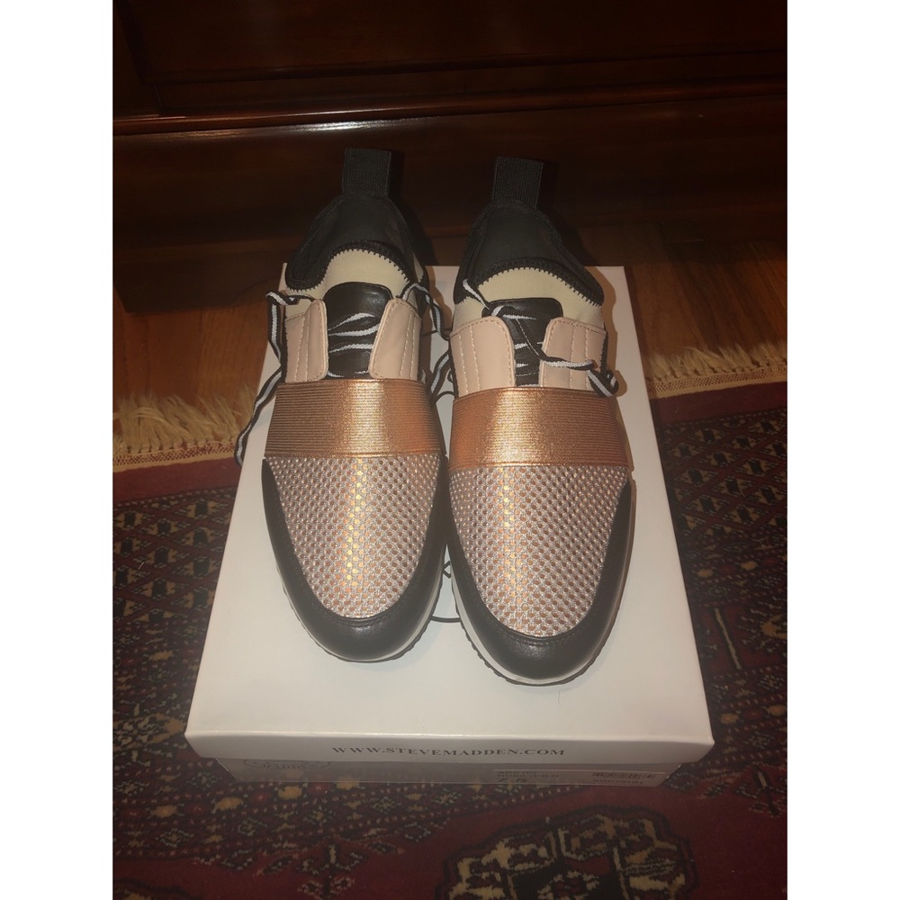 Steve Madden sneakers